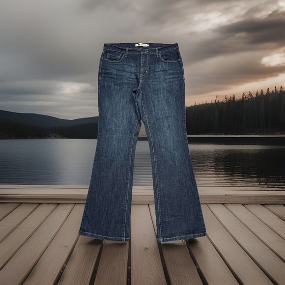 Levis 515 Bootcut Jeans 12 (33x30.5) Dark Wash Blue Denim High Mid Stretch Women - Picture 1 of 10